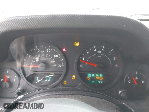2008 Jeep Wrangler Unlimited X with VIN 1J4GA39158L529523, listed as a IAAI auction lot 41979992 with 304,641 mi miles and . Bid and sale history available at DreamBid. Image 7.