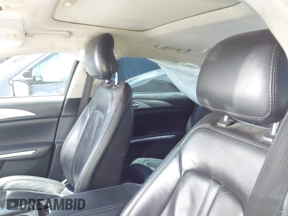 2016 Lincoln MKZ Hybrid z VIN 3LN6L2LU5GR613636, wystawiony jako IAAI lot #42613605 z przebiegiem Nie podano mil oraz . Historia ofert i sprzedaży dostępna na DreamBid. Obrazek 13.