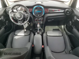 2019 MINI Hardtop 4 Door Cooper S with VIN WMWXU3C57K2H89024, listed as a Copart auction lot 52375485 with 28,488 mi miles and Salvage title. Bid and sale history available at DreamBid. Image 8.