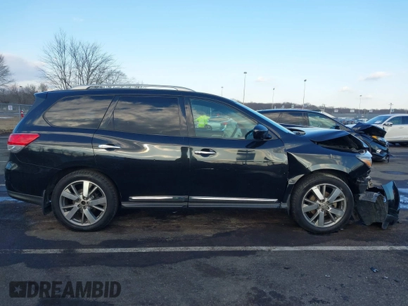 2015 Nissan Pathfinder Platinum z VIN 5N1AR2MM6FC666236, wystawiony jako IAAI lot #41364384 z przebiegiem 117 730 mil mil oraz . Historia ofert i sprzedaży dostępna na DreamBid. Obrazek 13.