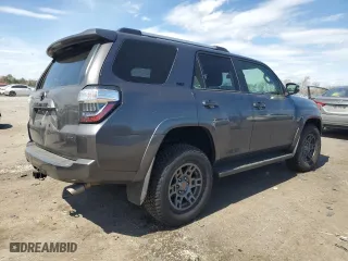 2020 Toyota 4Runner SR5 with VIN JTEBU5JR9L5758509, listed as a Copart auction lot 51366765 with 87,533 mi miles and Salvage Title. Bid and sale history available at carsss.com. Image 3.