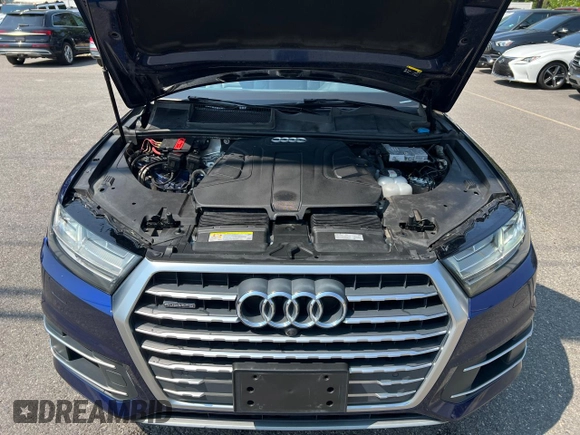 2019 Audi Q7 Premium Plus with VIN WA1LAAF75KD041511, listed as a Copart auction lot 61382725 with 165,707 mi miles and Clean title. Bid and sale history available at DreamBid. Image 8.