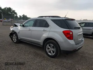 2010 Chevrolet Equinox LT w/1LT with VIN 2CNALDEW4A6411521, listed as a IAAI auction lot 40063590 with 111,241 mi miles. Bid and sale history available at carsss.com. Image 3.