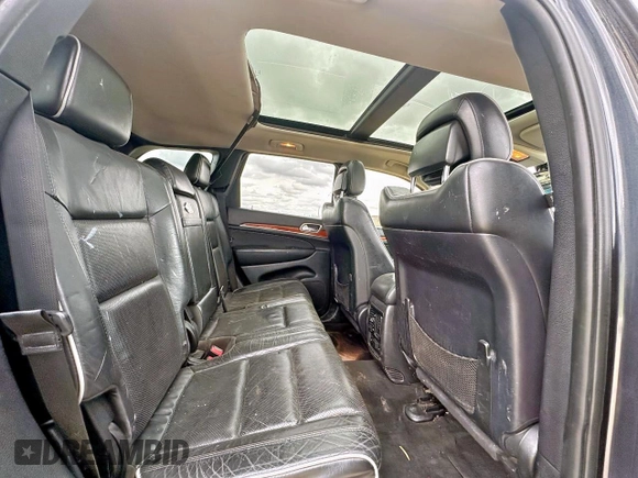 2013 Jeep Grand Cherokee Overland with VIN 1C4RJECT3DC533830, listed as a Copart auction lot 51374515 with 175,777 mi miles and Clean Title. Bid and sale history available at carsss.com. Image 6.