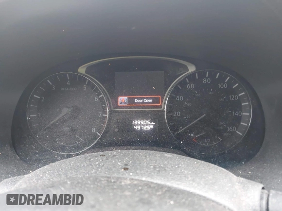 2014 Nissan Pathfinder SV with VIN 5N1AR2MM2EC607490, listed as a IAAI auction lot 42015773 with 139,905 mi miles. Bid and sale history available at carsss.com. Image 7.