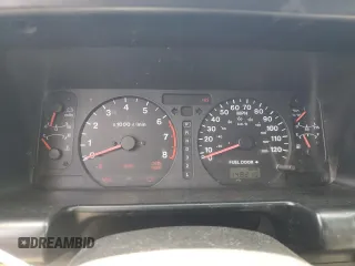 2002 Isuzu Trooper S with VIN JACDS58X427J00556, listed as a Copart auction lot 47238585 with 148,210 mi miles and Salvage Title. Bid and sale history available at DreamBid. Image 9.