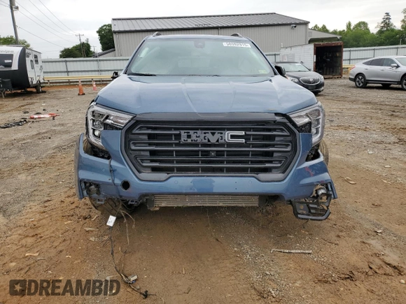 2024 GMC Terrain SLT with VIN 3GKALVEGXRL402255, listed as a Copart auction lot 58592915 with 8,998 mi miles and Salvage title. Bid and sale history available at DreamBid. Image 5.