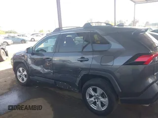 2020 Toyota RAV4 XLE with VIN 2T3W1RFV1LW079645, listed as a IAAI auction lot 42169795 with 126,247 mi miles and . Bid and sale history available at DreamBid. Image 14.