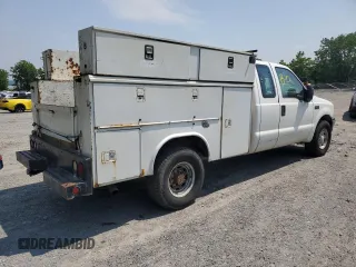 2004 Ford F-250 XL z VIN 1FTNX20L34EC38196, wystawiony jako Copart lot #60307245 z przebiegiem 232 347 mil mil oraz Czysty tytuł • Clean title. Historia ofert i sprzedaży dostępna na DreamBid. Obrazek 3.