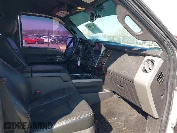 2014 Ford Super Duty F-250 SRW XL with VIN 1FT7W2B69EEA77339, listed as a IAAI auction lot 41792126 with 236,204 mi miles. Bid and sale history available at carsss.com. Image 5.