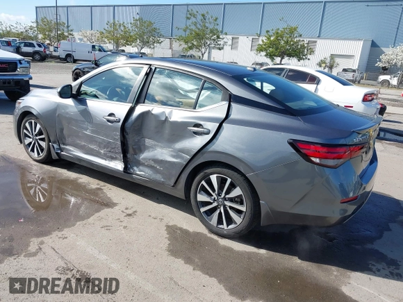 2020 Nissan Sentra SV with VIN 3N1AB8CV6LY230370, listed as a IAAI auction lot 41940017 with 162,187 mi miles and . Bid and sale history available at DreamBid. Image 3.