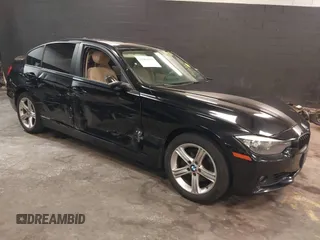 2015 BMW 3 Series 328i xDrive z VIN WBA3B5G55FNS13718, wystawiony jako IAAI lot #42264153 z przebiegiem 180 428 mil mil oraz . Historia ofert i sprzedaży dostępna na DreamBid. Obrazek 1.