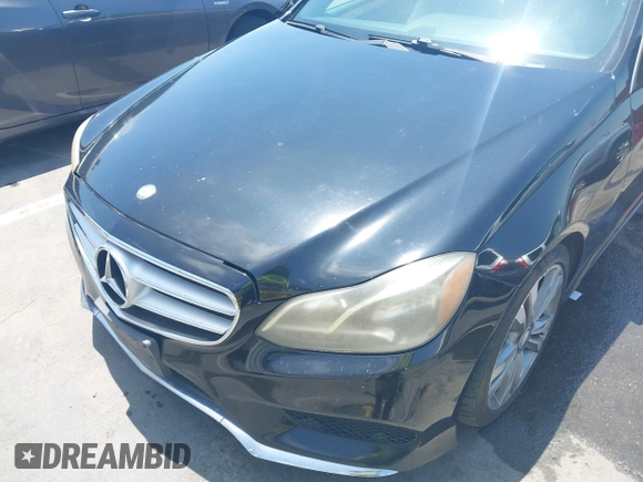 2014 Mercedes-Benz E 350 Sport with VIN WDDHF5KB1EB015573, listed as a IAAI auction lot 42731599 with 233,540 mi miles and . Bid and sale history available at DreamBid. Image 6.
