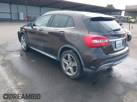 2015 Mercedes-Benz GLA 250 z VIN WDCTG4GB4FJ107864, wystawiony jako IAAI lot #41709927 z przebiegiem 102 070 mil mil oraz . Historia ofert i sprzedaży dostępna na DreamBid. Obrazek 3.
