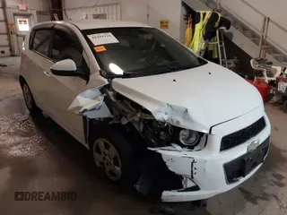 2016 Chevrolet Sonic LS with VIN 1G1JA6SH1G4174680, listed as a IAAI auction lot 41299210 with 90,210 mi miles and . Bid and sale history available at DreamBid. Image 1.