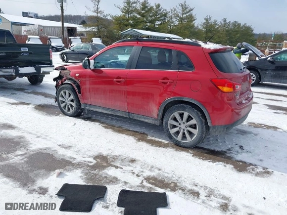 2013 Mitsubishi Outlander Sport LE with VIN 4A4AR5AU4DE025252, listed as a IAAI auction lot 41369262 with 93,020 mi miles. Bid and sale history available at carsss.com. Image 3.