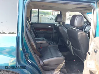 2011 Ford Flex SEL z VIN 2FMGK5CCXBBD29796, wystawiony jako IAAI lot #42263565 z przebiegiem 264 004 mil mil oraz . Historia ofert i sprzedaży dostępna na DreamBid. Obrazek 8.