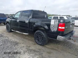 2004 Ford F-150 XLT with VIN 1FTRW12W64KC60197, listed as a IAAI auction lot 41952125 with 282,657 mi miles. Bid and sale history available at carsss.com. Image 3.