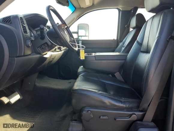 2008 Chevrolet Silverado 1500 LT w/1LT with VIN 2GCEK190781226030, listed as a Copart auction lot 48470605 with 169,707 mi miles and Salvage Title. Bid and sale history available at carsss.com. Image 7.