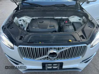 2016 Volvo XC90 T6 Inscription with VIN YV4A22PL4G1083914, listed as a Copart auction lot 52651025 with 178,477 mi miles and Clean Title. Bid and sale history available at carsss.com. Image 7.