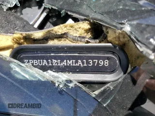 2021 Lamborghini Urus z VIN ZPBUA1ZL4MLA13798, wystawiony jako Copart lot #54190482 z przebiegiem Nie podano mil oraz Nie do naprawy. Historia ofert i sprzedaży dostępna na DreamBid. Obrazek 10.