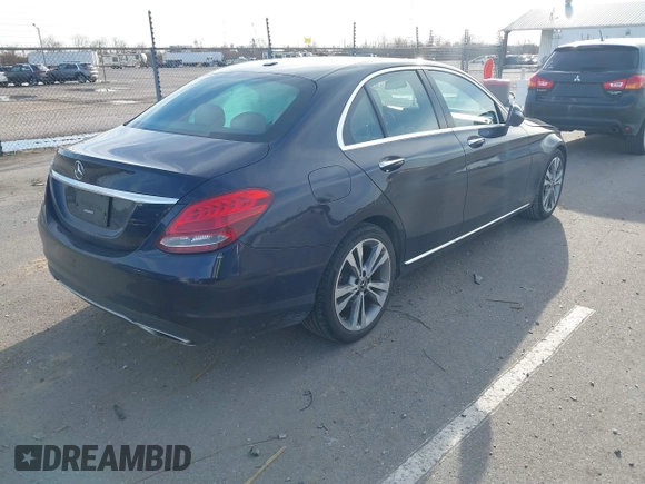 2018 Mercedes-Benz C 300 with VIN 55SWF4JB3JU270762, listed as a IAAI auction lot 41443175 with 76,853 mi miles and . Bid and sale history available at carsss.com. Image 4.
