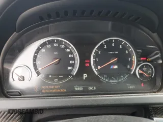 2014 BMW M6 z VIN WBSLX9C59ED160536, wystawiony jako Copart lot #55142095 z przebiegiem 78 550 mil mil oraz Tytuł czysty. Historia ofert i sprzedaży dostępna na DreamBid. Obrazek 9.