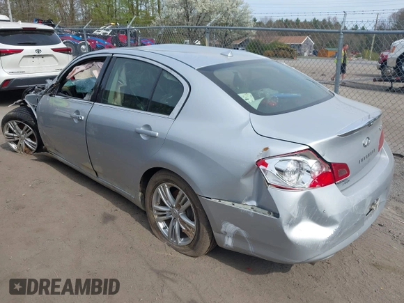 2015 Infiniti Q40 with VIN JN1CV6AR0FM520976, listed as a IAAI auction lot 42057816 with Not Provided miles and . Bid and sale history available at DreamBid. Image 3.