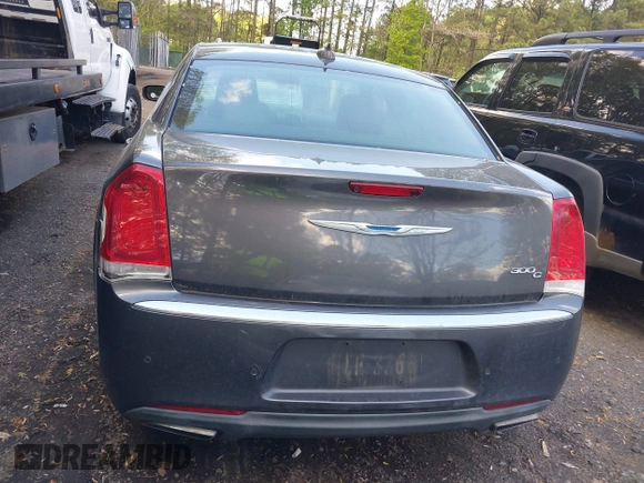 2017 Chrysler 300 C with VIN 2C3CCAEG2HH588009, listed as a IAAI auction lot 42035609 with 204,795 mi miles and . Bid and sale history available at DreamBid. Image 16.