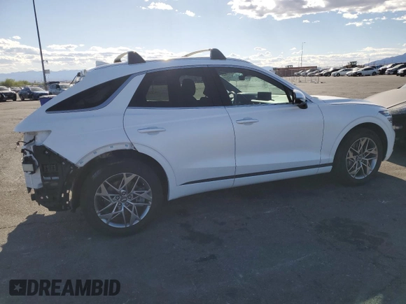 2023 Genesis GV70 2.5T с VIN KMUMADTB5PU121433, выставлен на аукционе Copart как лот 54275035 с пробегом 15 038 миль миль и Списание • Salvage title. История ставок и продаж доступна на DreamBid. Изображение 3.