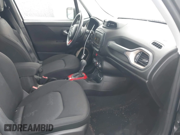 2017 Jeep Renegade Latitude with VIN ZACCJABB2HPG16741, listed as a IAAI auction lot 41746500 with 36,619 mi miles. Bid and sale history available at carsss.com. Image 5.