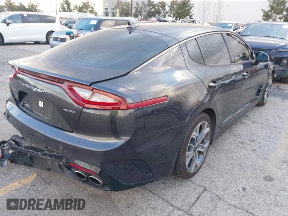 2020 Kia Stinger GT-Line with VIN KNAE15LA1L6086826, listed as a IAAI auction lot 41599914 with 133,493 mi miles. Bid and sale history available at carsss.com. Image 4.