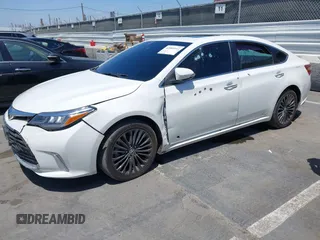 2017 Toyota Avalon XLE z VIN 4T1BK1EB2HU250987, wystawiony jako IAAI lot #42080162 z przebiegiem 71 118 mil mil oraz . Historia ofert i sprzedaży dostępna na DreamBid. Obrazek 21.