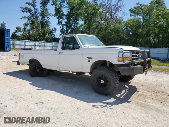1997 Ford F-250 with VIN 3FTHF26F1VMA18455, listed as a Copart auction lot 53296745 with 224,462 mi miles and Non Repairable. Bid and sale history available at DreamBid. Image 4.