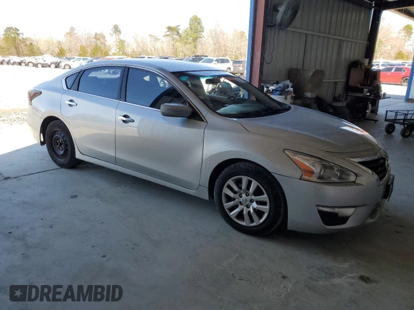 2015 Nissan Altima SV with VIN 1N4AL3AP2FC280526, listed as a Copart auction lot 49031185 with 208,381 mi miles and Salvage Title. Bid and sale history available at DreamBid. Image 4.