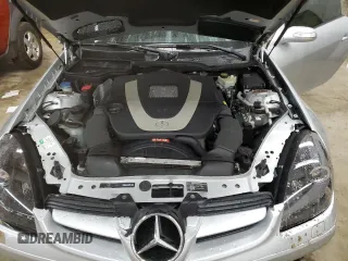 2008 Mercedes-Benz SLK 350 z VIN WDBWK56F08F180858, wystawiony jako Copart lot #43420175 z przebiegiem 142 194 mil mil oraz Szkoda całkowita • Salvage title. Historia ofert i sprzedaży dostępna na DreamBid. Obrazek 11.