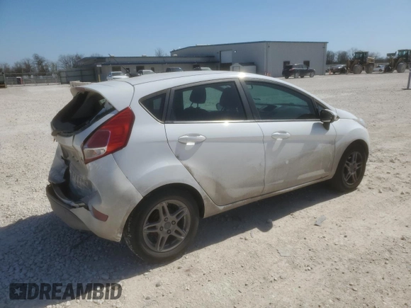 2019 Ford Fiesta SE with VIN 3FADP4EJ2KM121270, listed as a Copart auction lot 48978135 with 187,437 mi miles and Salvage Title. Bid and sale history available at DreamBid. Image 3.