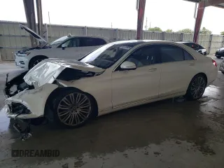 2020 Mercedes-Benz S-Class S 450 with VIN WDDUG6GB6LA497177, listed as a Copart auction lot 60125584 with 22,839 mi miles and Non Repairable. Bid and sale history available at carsss.com. Image 1.