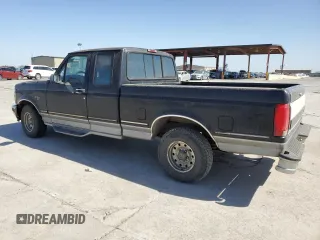 1995 Ford F-150 with VIN 1FTEX15N9SKC13922, listed as a Copart auction lot 49737275 with 199,117 mi miles and Salvage Title. Bid and sale history available at carsss.com. Image 2.