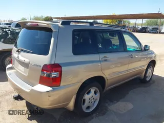 2004 Toyota Highlander z VIN JTEEP21A440010374, wystawiony jako IAAI lot #42015646 z przebiegiem 184 770 mil mil oraz . Historia ofert i sprzedaży dostępna na DreamBid. Obrazek 4.