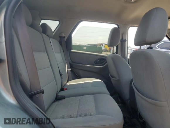2006 Ford Escape Hybrid z VIN 1FMCU96H86KB36291, wystawiony jako Copart lot #64482105 z przebiegiem 224 253 mil mil oraz Czysty tytuł • Clean title. Historia ofert i sprzedaży dostępna na DreamBid. Obrazek 10.
