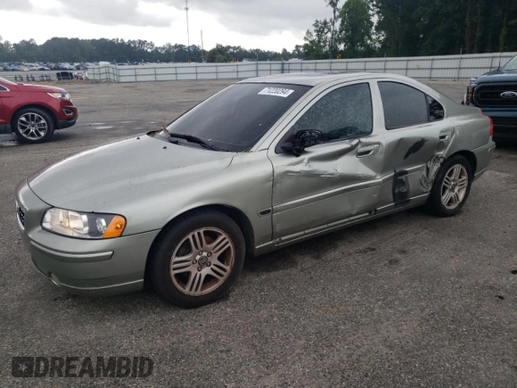2006 Volvo S60 2.5L Turbo with VIN YV1RS592762555327, listed as a Copart auction lot 71220294 with 171,250 mi miles and Salvage Title. Bid and sale history available at carsss.com. Image 1.