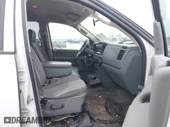 2007 Dodge 1500 ST with VIN 1D7HU18P57J590379, listed as a IAAI auction lot 41753511 with 208,080 mi miles and . Bid and sale history available at DreamBid. Image 5.