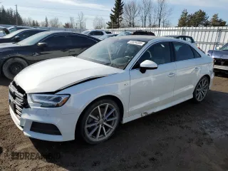2017 Audi A3 z VIN WAUK8GFF0H1033976, wystawiony jako Copart lot #45634305 z przebiegiem 71 438 mil mil oraz Szkoda całkowita • Salvage title. Historia ofert i sprzedaży dostępna na DreamBid. Obrazek 1.