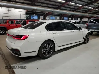 2020 BMW 7 Series 740i xDrive with VIN WBA7T4C02LCD70555, listed as a Copart auction lot 75666484 with 50,847 mi miles and Clean title. Bid and sale history available at DreamBid. Image 3.