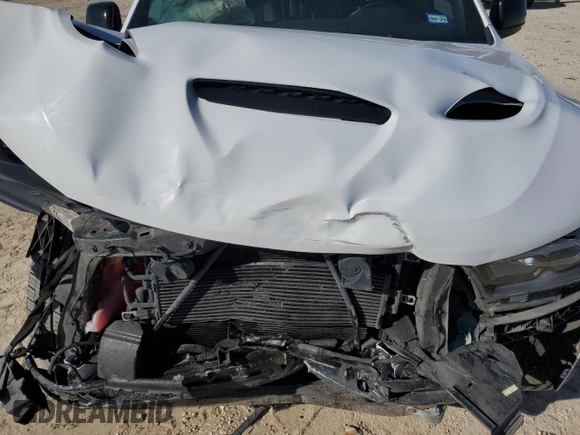 2022 Dodge Durango R/T with VIN 1C4SDHCT8NC209204, listed as a Copart auction lot 88258805 with 83,502 mi miles and Salvage title. Bid and sale history available at DreamBid. Image 13.