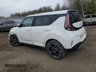 2024 Kia Soul EX with VIN KNDJ33AU3R7898743, listed as a Copart auction lot 82956914 with 5,919 mi miles and Clean Title. Bid and sale history available at carsss.com. Image 2.