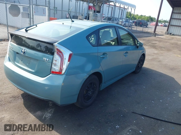 2014 Toyota Prius Four with VIN JTDKN3DUXE1852835, listed as a IAAI auction lot 42234128 with 189,512 mi miles and . Bid and sale history available at DreamBid. Image 4.