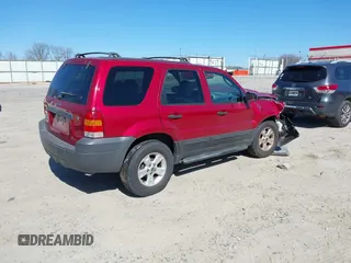 2006 Ford Escape XLT с VIN 1FMYU03166KA41155, выставлен на аукционе IAAI как лот 41629973 с пробегом 90 807 миль миль и . История ставок и продаж доступна на DreamBid. Изображение 4.