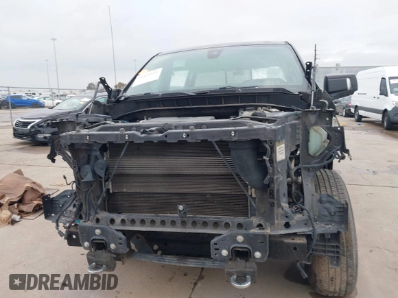2019 Chevrolet Silverado 1500 High Country with VIN 1GCUYHEL7KZ375930, listed as a IAAI auction lot 41431934 with 1 mi miles. Bid and sale history available at carsss.com. Image 6.